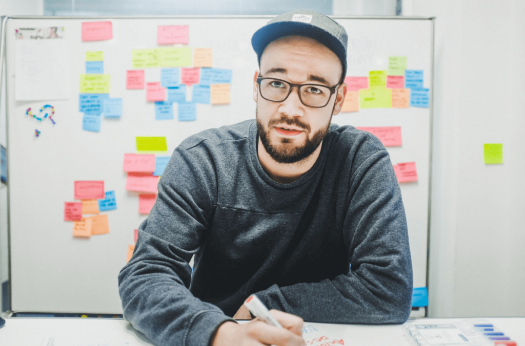 デザイナーをマネジメントするデザインリードの役割とは？